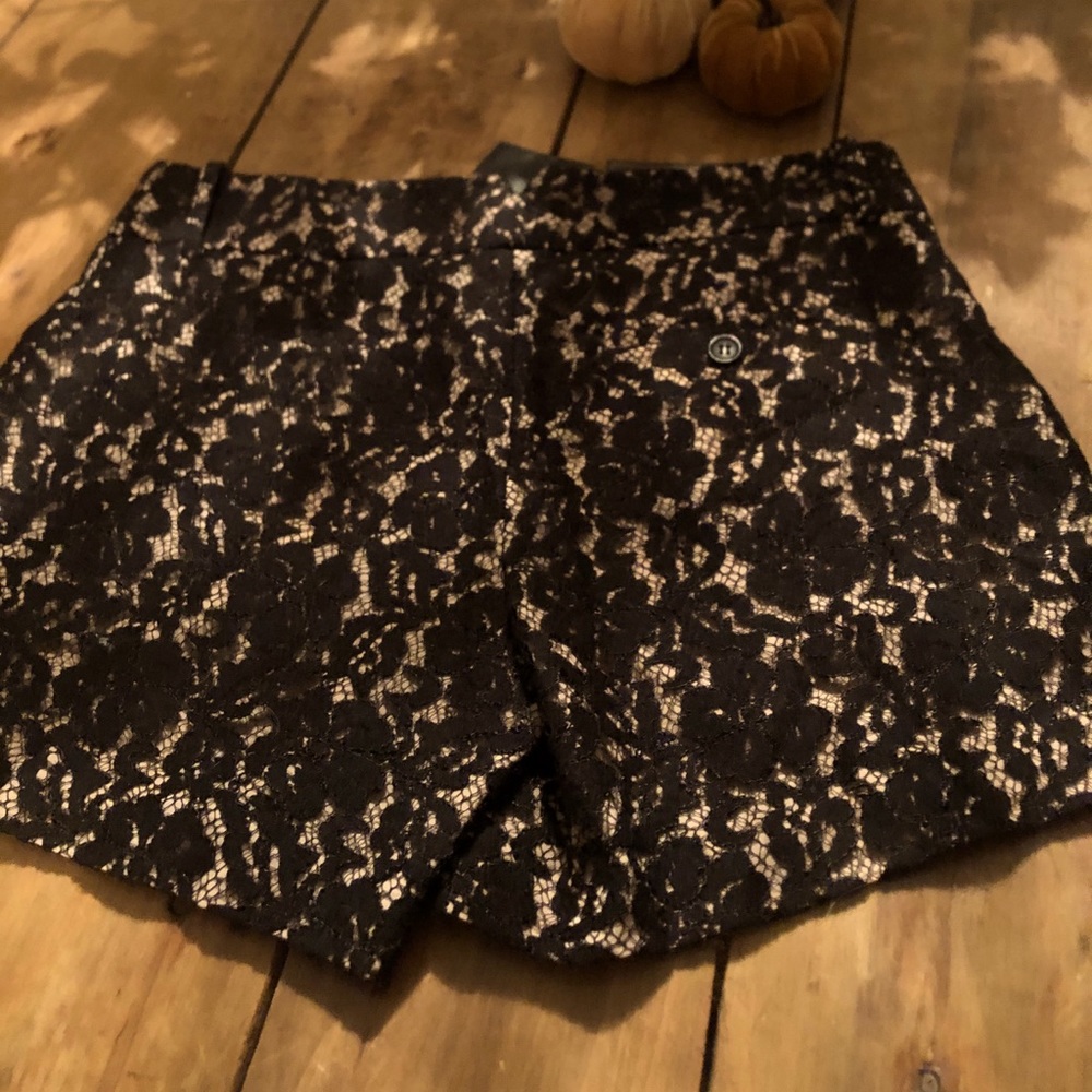 NWT BCBG lace pia shorts